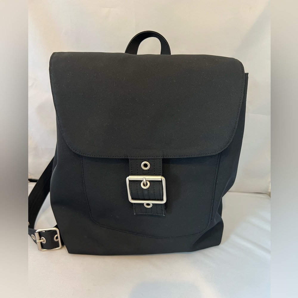 GAP Black Women’s Backpack with Buckle